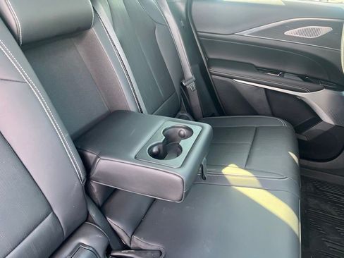 Certified 2024 Cadillac Lyriq Sport w/ LPO, Floor Liner Package AWD/4WD image 20