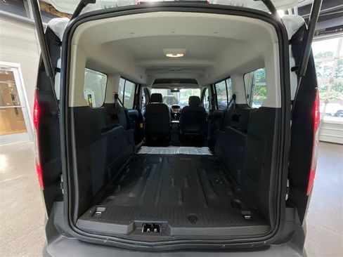 Used 2016 Ford Transit Connect XL FWD image 17
