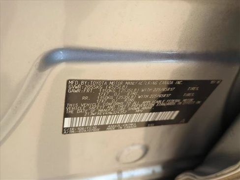 Certified 2017 Toyota RAV4 XLE FWD image 15