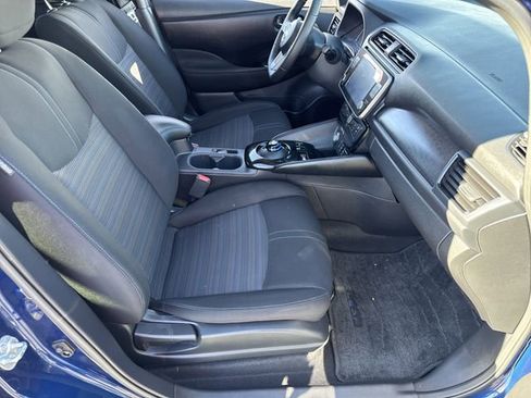 Certified 2024 Nissan Leaf SV Plus image 24