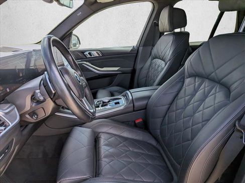 Used 2024 BMW X5 sDrive40i image 11