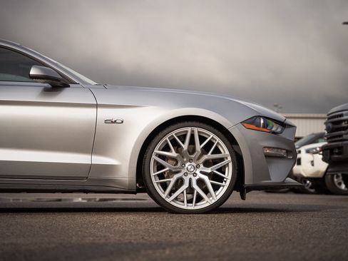 Used 2021 Ford Mustang GT RWD image 16