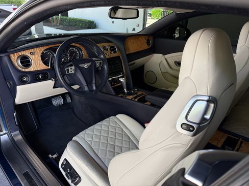 Used 2017 Bentley Continental GT AWD/4WD image 21