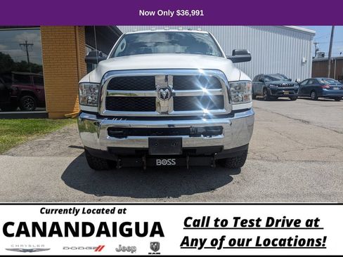 Used 2018 RAM 2500 Tradesman w/ Chrome Appearance Group AWD/4WD image 7