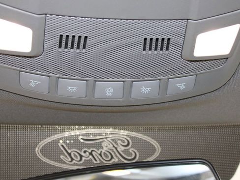 Used 2019 Ford F250 XL w/ STX Appearance Package image 37