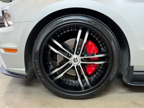 Used 2012 Ford Mustang Premium RWD image 11