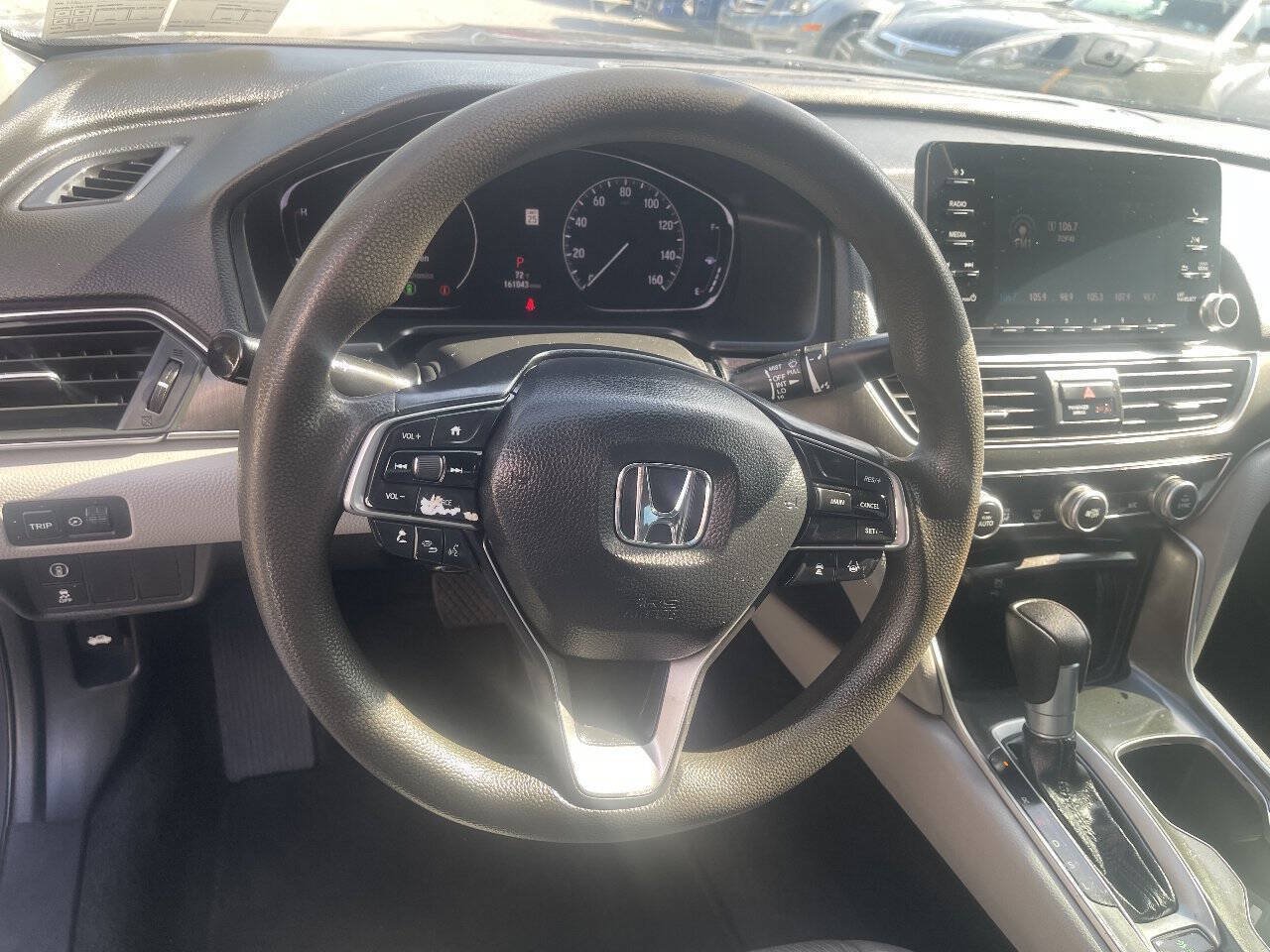 Used 2018 Honda Accord LX image 12