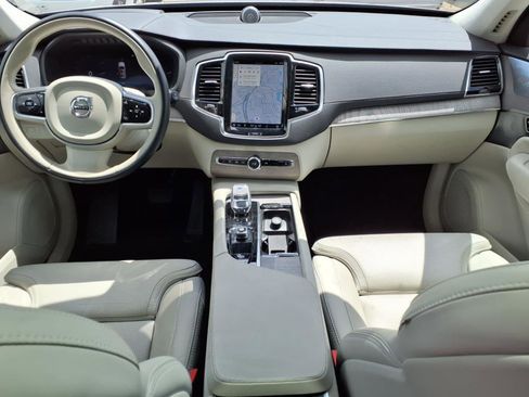 Used 2024 Volvo XC90 T8 Ultimate image 39