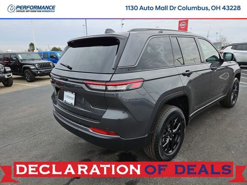 New 2026 Jeep Grand Cherokee Altitude image 7