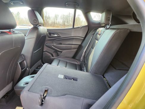 Certified 2024 Chevrolet Trax RS w/ Driver Confidence Package image 30