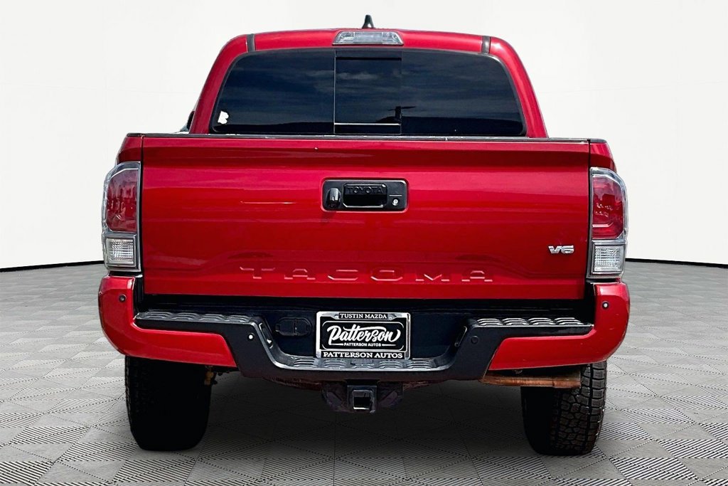 Used 2020 Toyota Tacoma TRD Off-Road w/ Technology Package AWD/4WD image 4