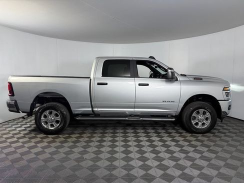 Certified 2026 RAM 2500 Big Horn AWD/4WD image 6