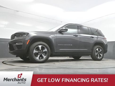 Used 2023 Jeep Grand Cherokee 4WD 4xe image 43