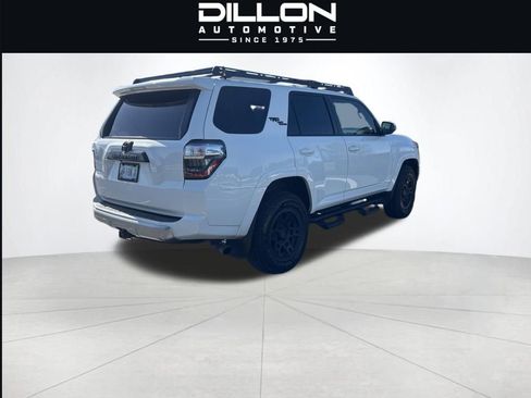 Used 2021 Toyota 4Runner TRD Off-Road Premium AWD/4WD image 5