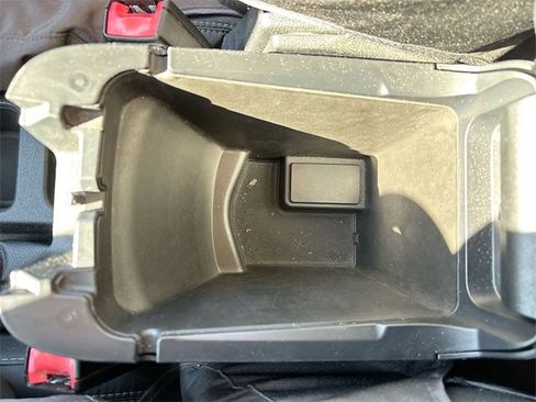 Used 2021 Ford Transit Connect XLT image 28