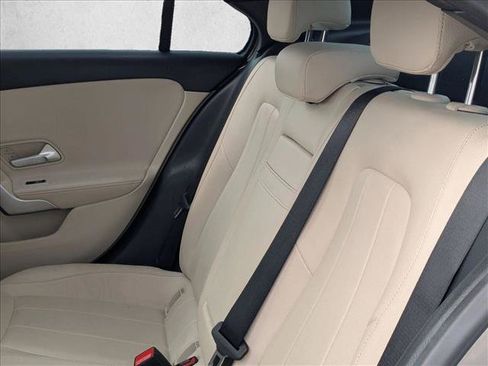 Used 2020 Mercedes-Benz A 220 A 220 image 12