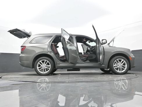 Used 2025 Dodge Durango GT AWD/4WD image 70