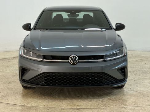 Used 2025 Volkswagen Jetta Sport FWD image 6