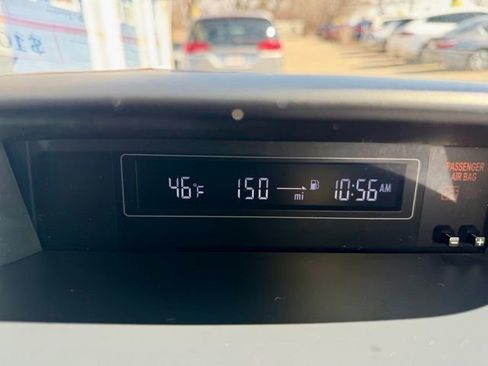 Used 2013 Subaru Crosstrek 2.0i Limited w/ Popular Pkg 2 image 31