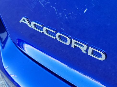 Used 2024 Honda Accord Sport image 9
