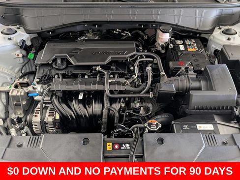 Used 2025 Hyundai Kona SEL FWD image 30