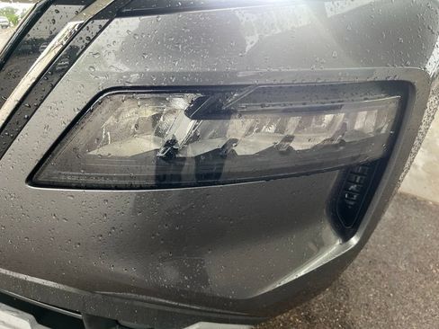 Certified 2023 Nissan Rogue S FWD image 29