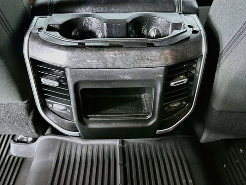 Used 2020 RAM 2500 Big Horn w/ Night Edition AWD/4WD image 22