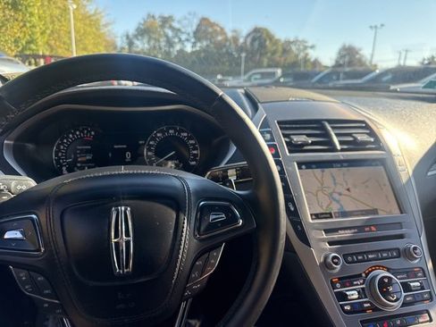 Used 2018 Lincoln MKZ Reserve w/ Climate Package image 20