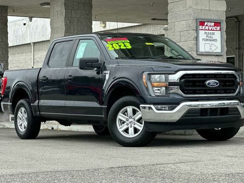 Used 2023 Ford F150 XLT image 2