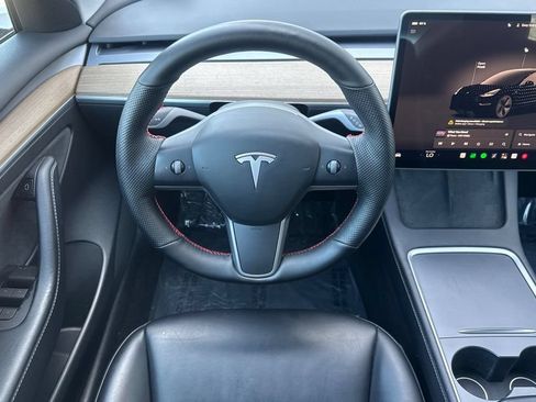 Used 2023 Tesla Model 3 Standard Range RWD image 13