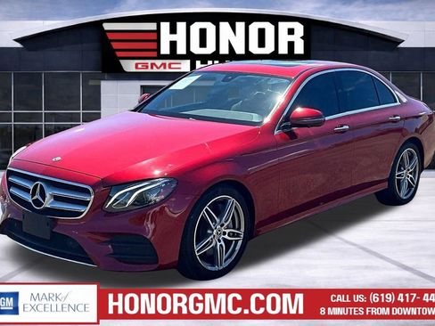 Used 2019 Mercedes-Benz E 300 image 3