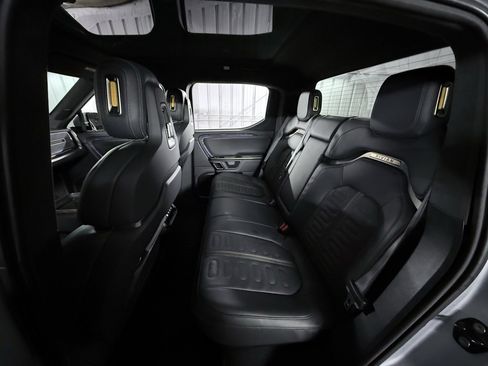 Used 2022 Rivian R1T Adventure image 22