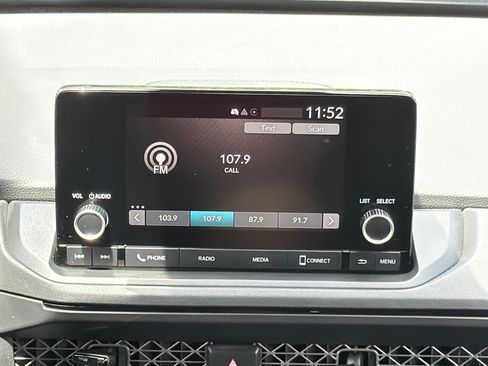 Certified 2024 Honda Accord LX image 4