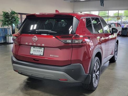 Used 2023 Nissan Rogue SV AWD/4WD image 5