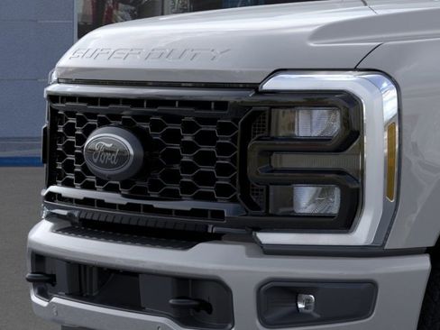 New 2026 Ford F350 Lariat w/ Black Appearance Package AWD/4WD image 18