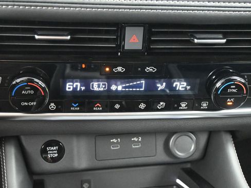 New 2026 Nissan Rogue Platinum w/ Platinum Premium Package AWD/4WD image 19