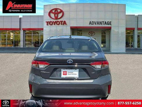 Certified 2025 Toyota Corolla LE FWD image 8