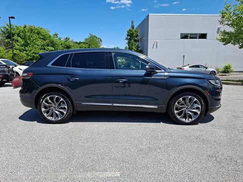 Used 2023 Lincoln Nautilus Reserve w/ Equipment Group 201A AWD/4WD image 7