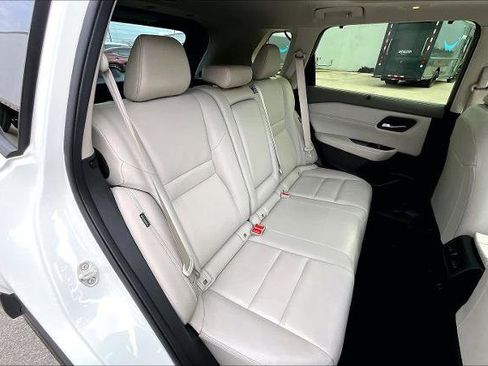 Certified 2023 Nissan Rogue SL w/ SL Premium Package image 21