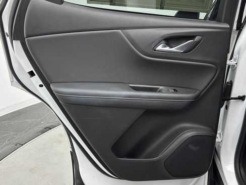 Used 2023 Chevrolet Blazer LT image 29