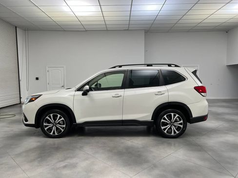 Used 2023 Subaru Forester Limited AWD/4WD image 8