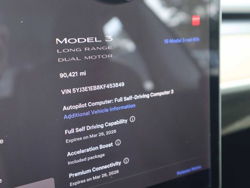 Used 2019 Tesla Model 3 Long Range image 24