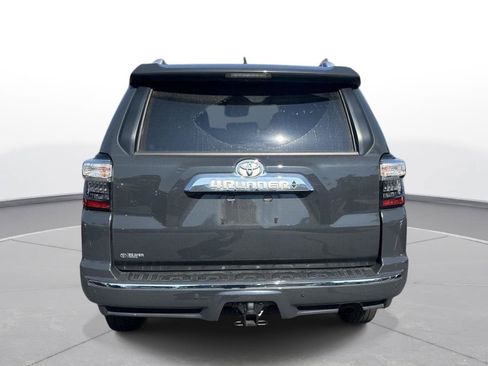 Used 2024 Toyota 4Runner Limited AWD/4WD image 7
