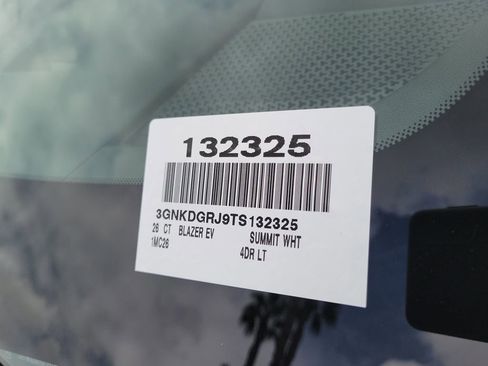 New 2026 Chevrolet Blazer EV LT image 25