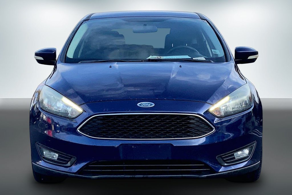 Used 2016 Ford Focus SE w/ Equipment Group 201A FWD image 7