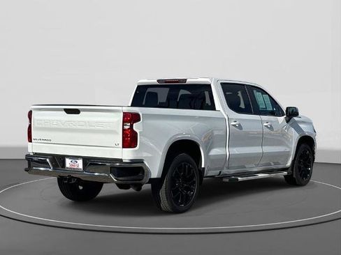 Used 2022 Chevrolet Silverado 1500 LT w/ Bed Protection Package image 5