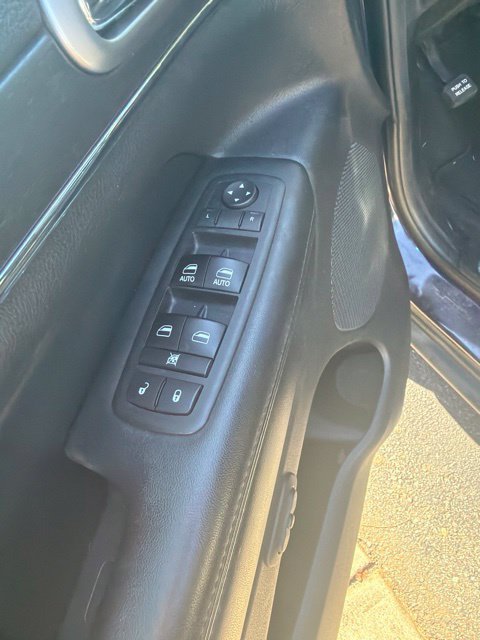 Used 2018 Jeep Grand Cherokee Limited AWD/4WD image 14
