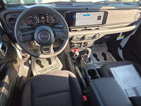 New 2026 Jeep Gladiator Mojave AWD/4WD image 9