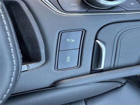 Certified 2024 Cadillac XT6 Sport w/ Platinum Package image 25