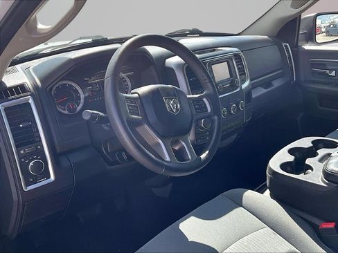Used 2022 RAM 1500 Classic SLT AWD/4WD image 15